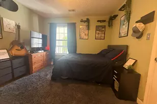 31 High St, East Hartford, CT 06118 - Photo 11