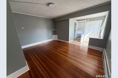 10 Bank Street, Manchester, CT 06040 - Photo 11