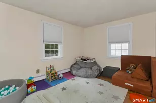 18 Wilstar Cir, Enfield, CT 06082 - Photo 17