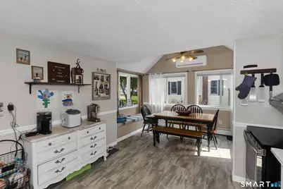18 Wilstar Circle, Enfield, CT 06082 - Photo 5
