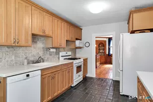 446 Amity Rd, Woodbridge, CT 06525 - Photo 11
