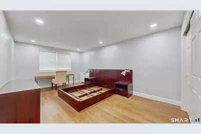 887 Farmington Avenue #2I, West Hartford, CT 06119 - Photo 19