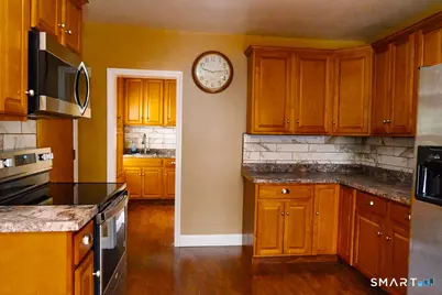 13 Warner Street, Hartford, CT 06114 - Photo 11