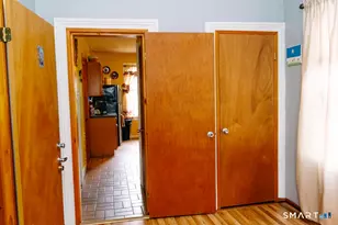 13 Warner St, Hartford, CT 06114 - Photo 21