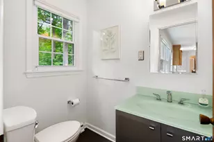 326 Four Brooks Rd, Stamford, CT 06903 - Photo 15