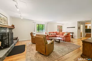 6 Arapaho Rd, Brookfield, CT 06804 - Photo 17