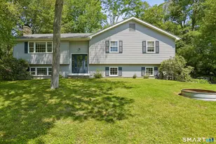 29 Raven Wood Rd, North Stonington, CT 06359 - Photo 1