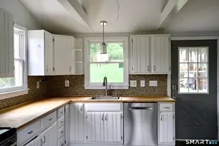 259 Peck Hill Rd, Woodbridge, CT 06525 - Photo 15