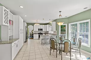 37 Cranberry Ln, Middletown, CT 06457 - Photo 5