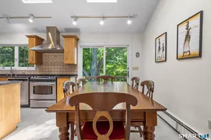 42 Akbar Rd, Stamford, CT 06902 - Photo 19