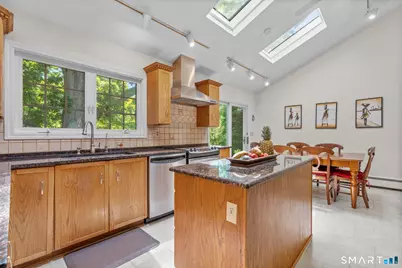 42 Akbar Road, Stamford, CT 06902 - Photo 17