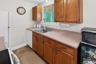 252 Roanoak Ave, Windham, CT 06226 - Photo 15