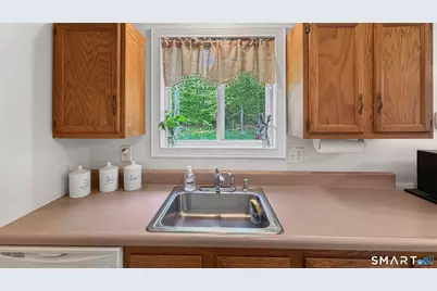 252 Roanoak Avenue, Windham, CT 06226 - Photo 17