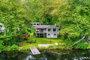 32 Cubles Dr, East Lyme, CT 06357 - Photo 23