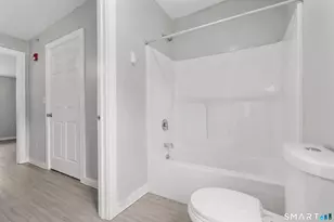5 Manila Ave, Hamden, CT 06514 - Photo 15