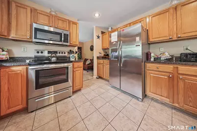 45 Wisteria Drive, Naugatuck, CT 06770 - Photo 11