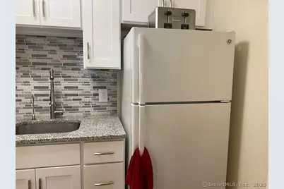 [Address not provided], New Haven, CT 06510 - Photo 11