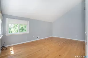 328 Tunxis Rd, West Hartford, CT 06107 - Photo 25