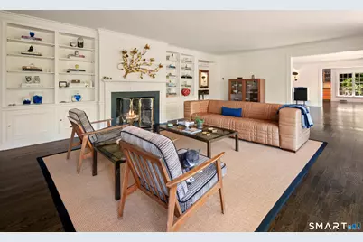 25 Father Peters Lane, New Canaan, CT 06840 - Photo 3