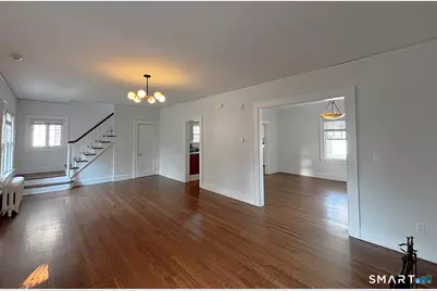111 Arcadia Avenue, Bridgeport, CT 06604 - Photo 5
