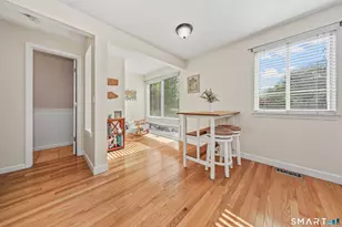 37 Old Mill Ct, Simsbury, CT 06070 - Photo 19