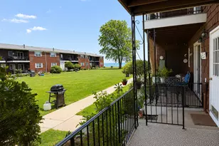 83 E Broadway, Milford, CT 06460 - Photo 15