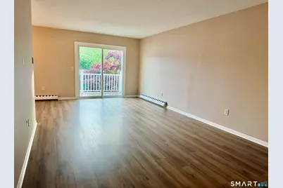 136 Deer Hill Avenue #C31, Danbury, CT 06810 - Photo 5