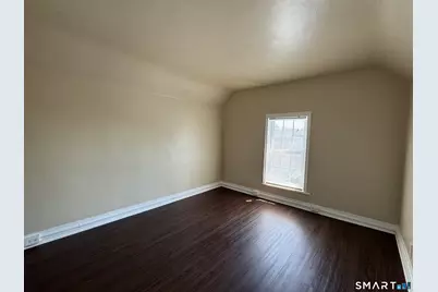 184 Pacific Street, Bridgeport, CT 06604 - Photo 11
