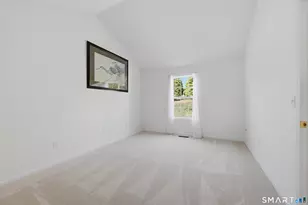 46 Elizabeth Cir, Newtown, CT 06482 - Photo 15