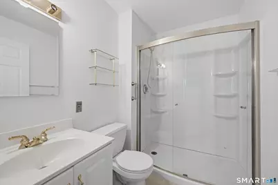 46 Elizabeth Circle #46, Newtown, CT 06482 - Photo 17