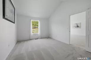 46 Elizabeth Cir, Newtown, CT 06482 - Photo 13