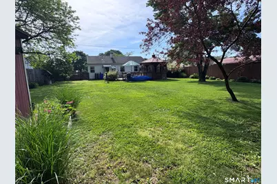 201 Southwest Avenue, Windsor Locks, CT 06096 - Photo 23