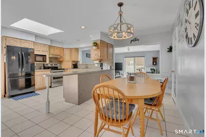 7 Alanby Drive, Meriden, CT 06451 - Photo 3