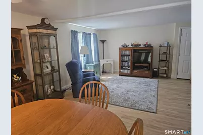 18 Meryl Court, Groton, CT 06340 - Photo 5