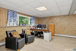 44 Haverhill Rd, Trumbull, CT 06611 - Photo 23