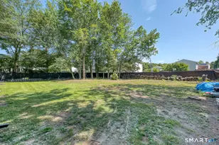440 Chestnut Hill Ave, Waterbury, CT 06704 - Photo 17