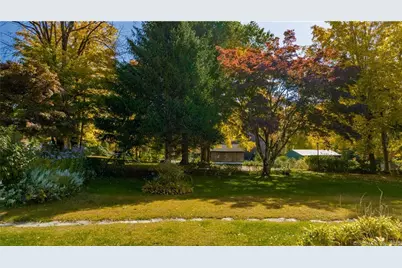 81 & 63 Currituck Road, Newtown, CT 06470 - Photo 31