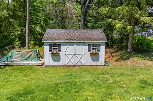 7 Banbury Rd, Simsbury, CT 06092 - Photo 37
