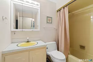 7 Banbury Rd, Simsbury, CT 06092 - Photo 17