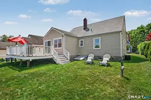 845 Knapps Hwy, Fairfield, CT 06824 - Photo 25