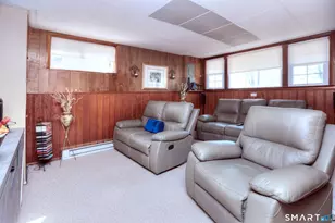 34 Richard Cir, Stratford, CT 06614 - Photo 25