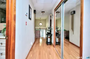 34 Richard Cir, Stratford, CT 06614 - Photo 17