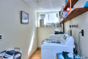 34 Richard Cir, Stratford, CT 06614 - Photo 31
