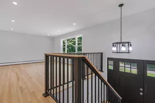 111 Carriage Dr, North Haven, CT 06473 - Photo 3