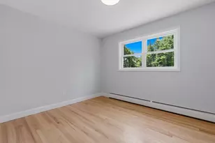 111 Carriage Dr, North Haven, CT 06473 - Photo 13