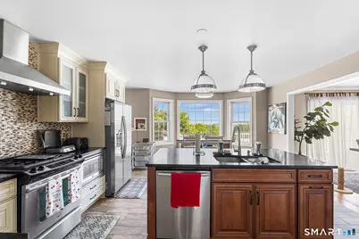 60 Watch Hill Drive, Middletown, CT 06457 - Photo 7