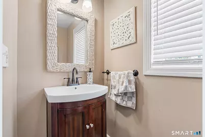 60 Watch Hill Drive, Middletown, CT 06457 - Photo 11