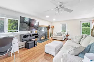 32 Peak Ave, Milford, CT 06460 - Photo 7