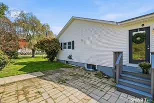 21 Tower Ave, Groton, CT 06340 - Photo 5