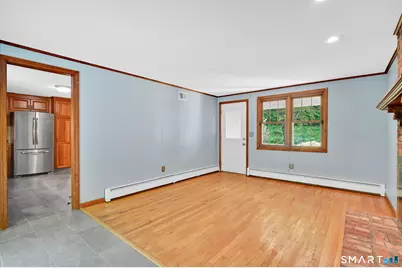 29 Burr Road, Bloomfield, CT 06002 - Photo 13